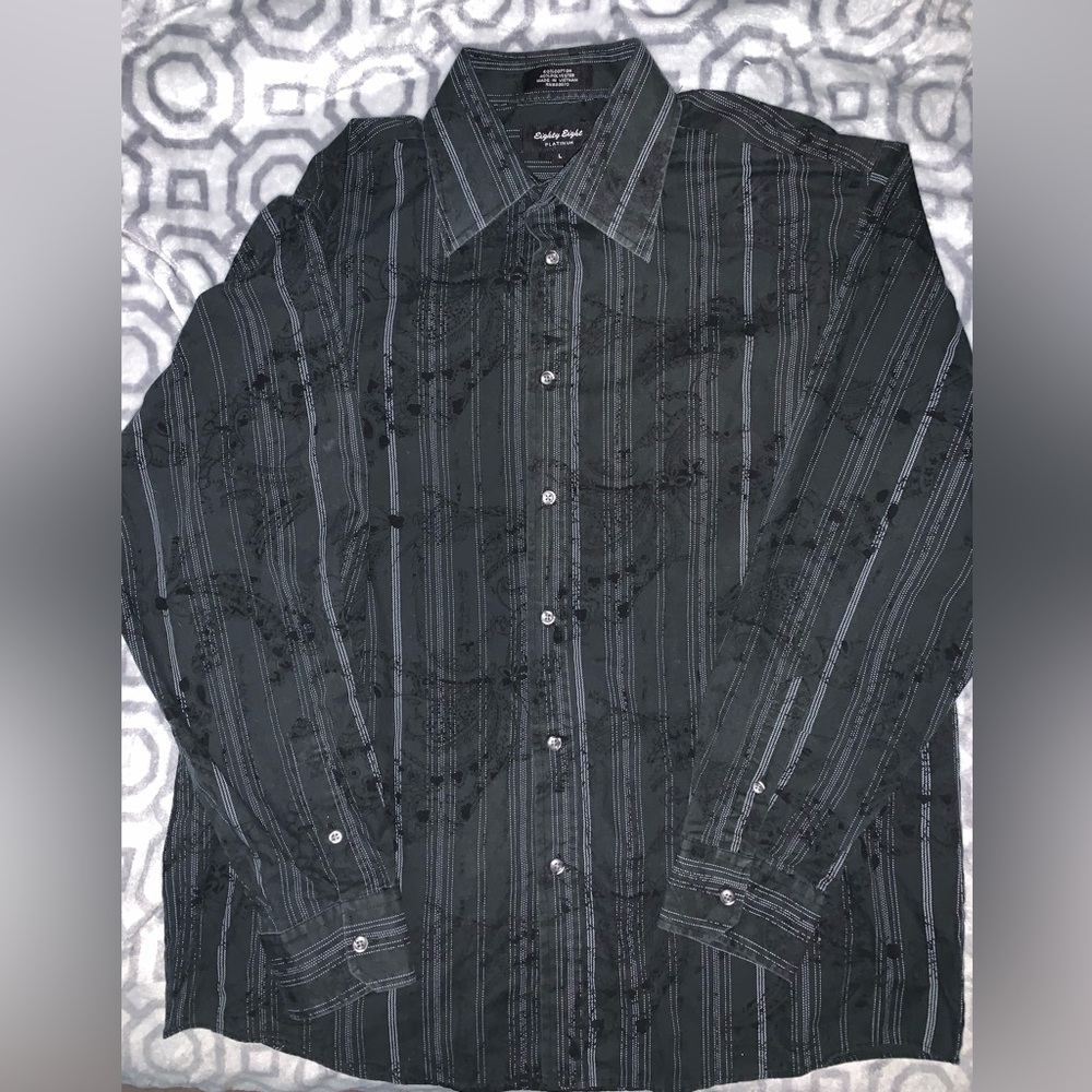 Men’s Black Paisley Button Down Top